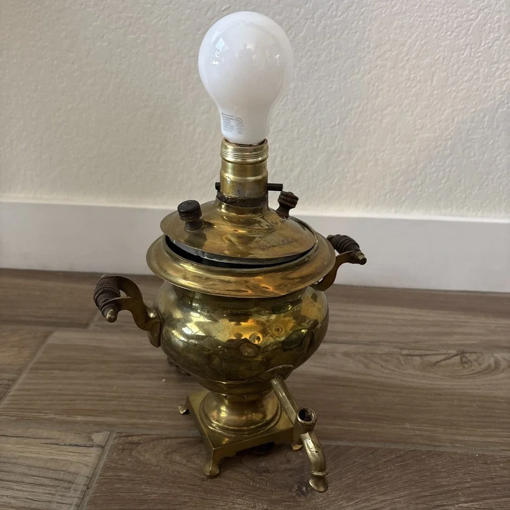 Vintage Brass Samovar Table Lamp Beautiful Lamp Used, Tested, Working 10